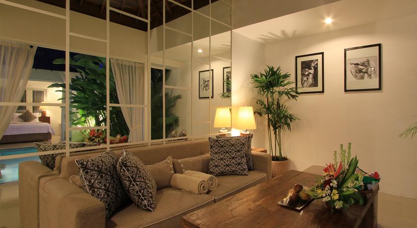 Collection O 20 Astana Kunti Seminyak Hotel Exterior photo